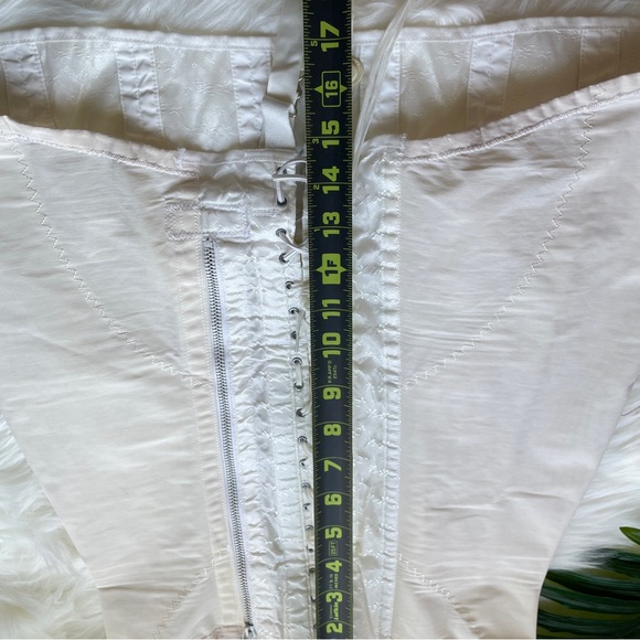 Vtg SPENCER Vintage 40s/50s Ivory Corset Girdle Lace Up Zip Up Boning - Picture 10 of 16